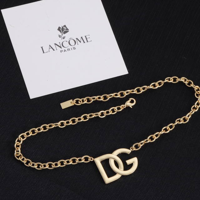 High Quality Fashion Necklace 07138371