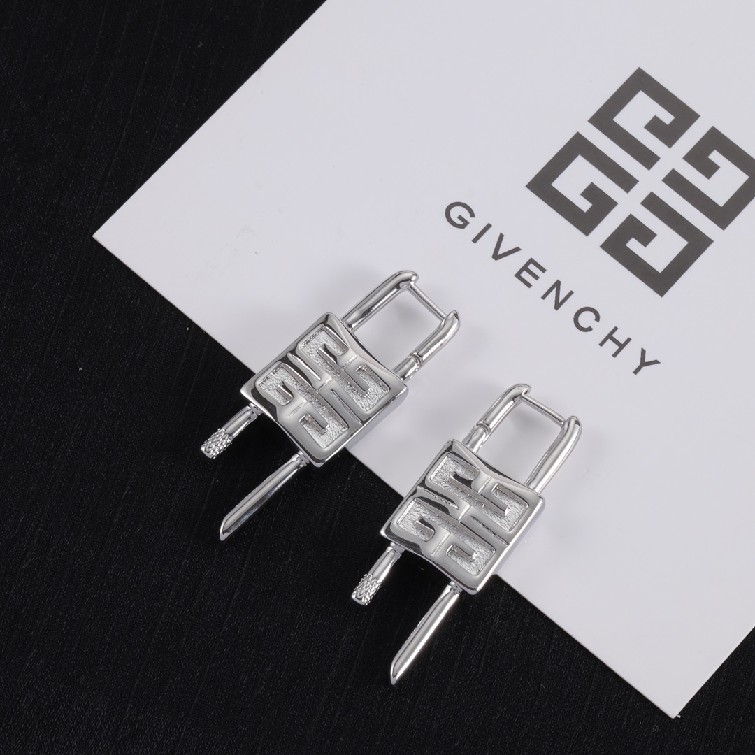 High Quality Fashion Earrings 07138374