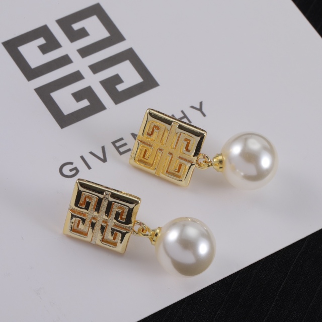 High  Quality  Fashion Earrings 07138350