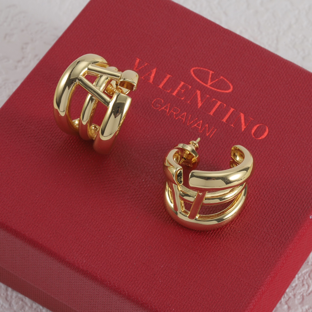 High Quality Fashion Earrings  07138375