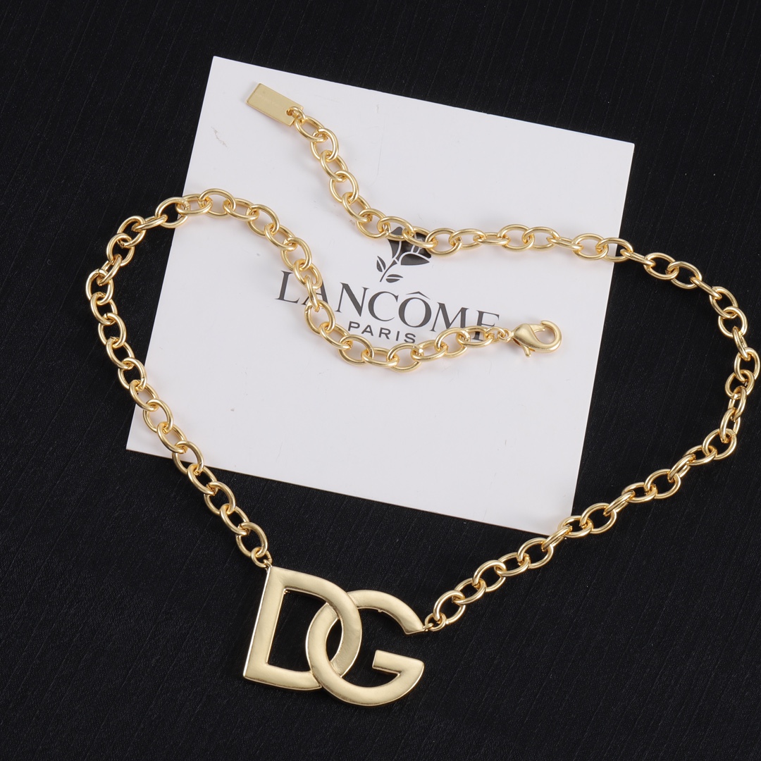 High Quality Fashion Necklace 07138371