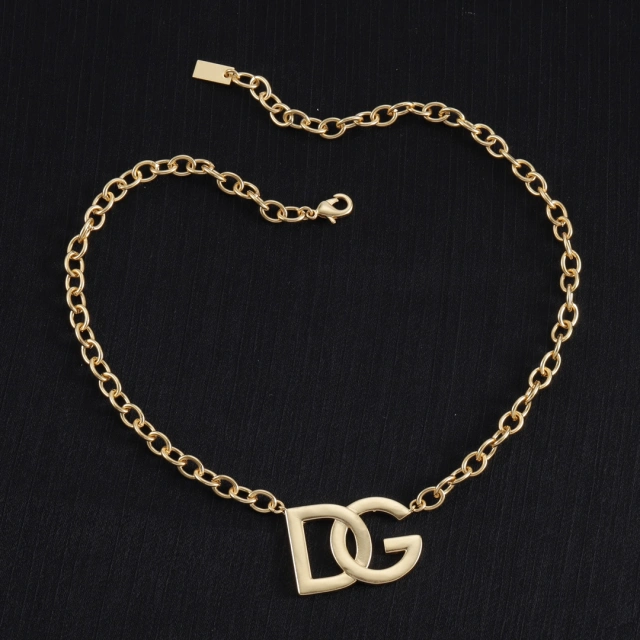 High Quality Fashion Necklace 07138371