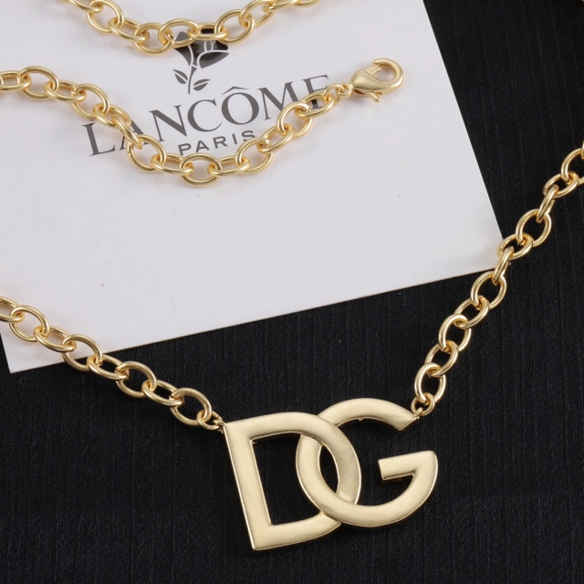 High Quality Fashion Necklace 07138371