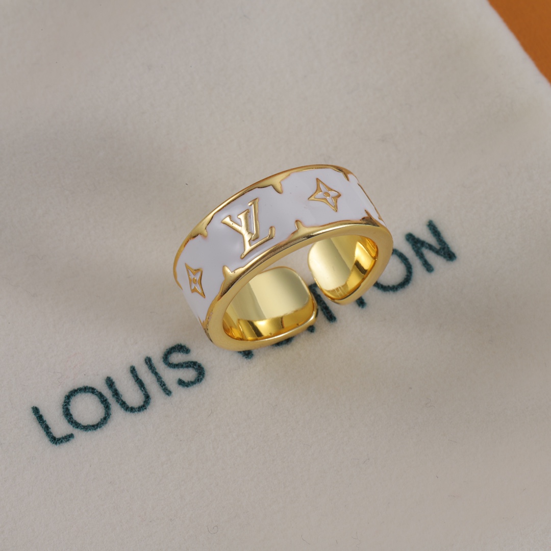 High Quality Fashion  Ring 07178005