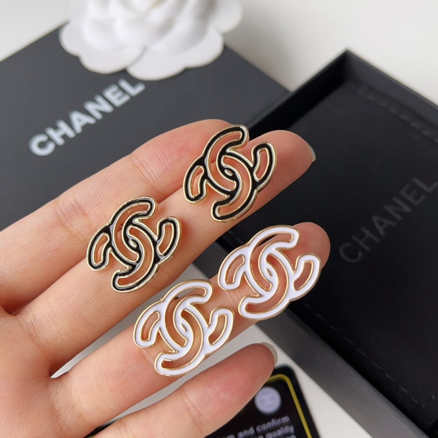 High   Quality   Fashion    Earring    011013