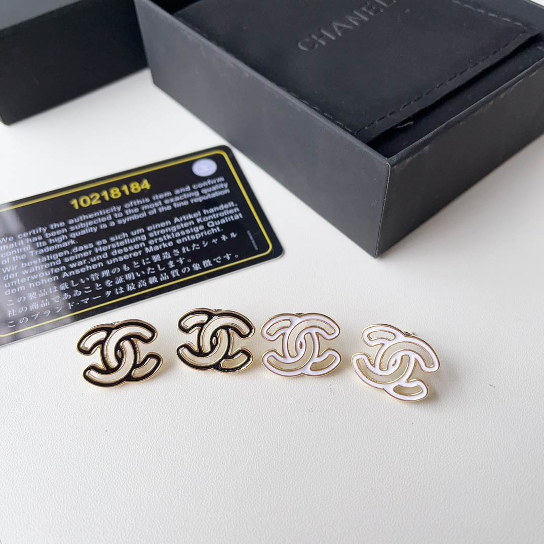 High   Quality   Fashion    Earring    011013