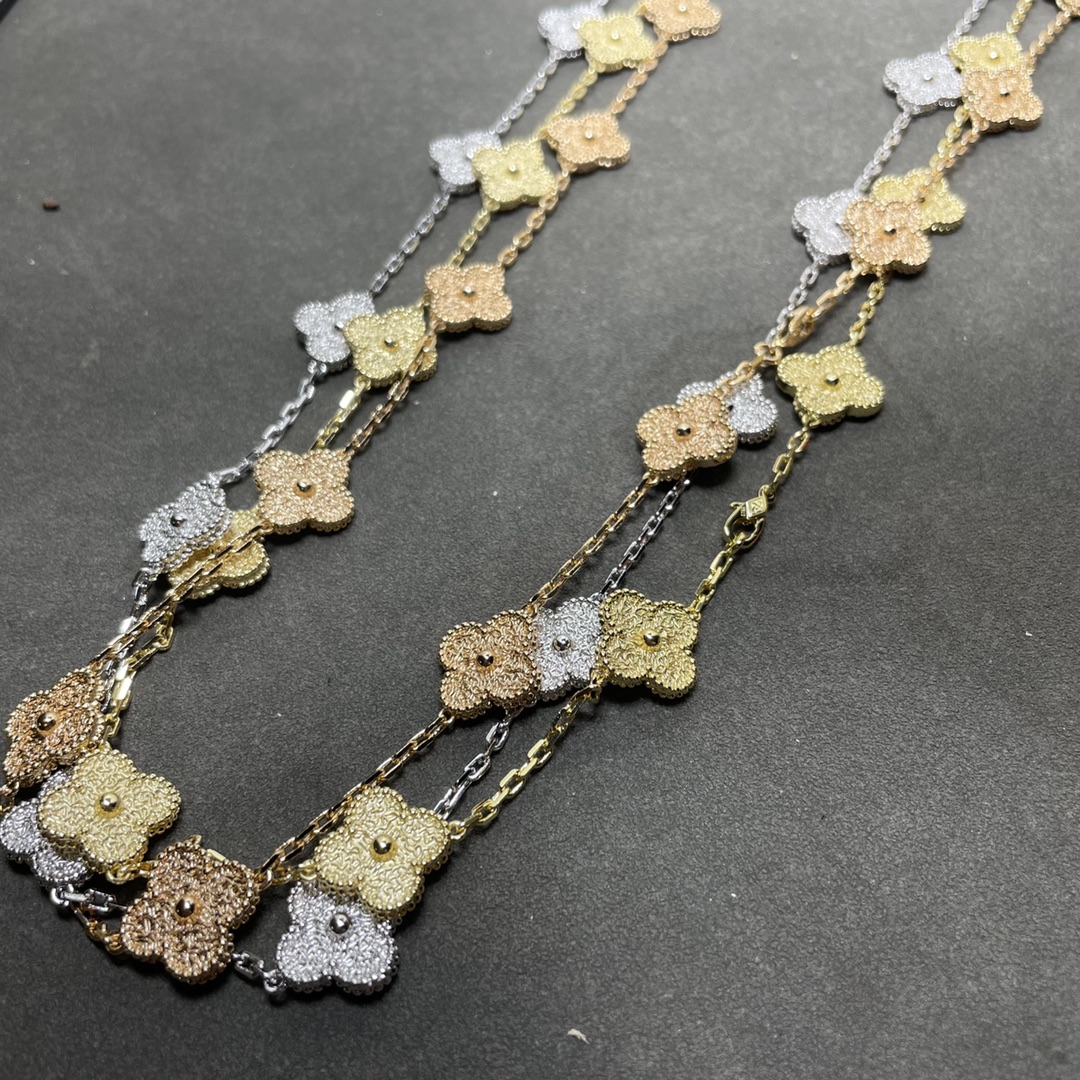 High Quality Fashion     Necklace  03130388