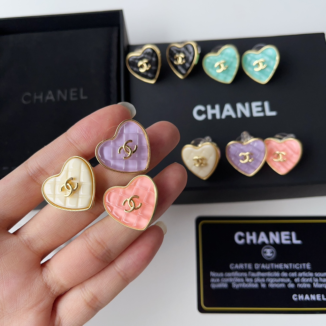 High   Quality   Fashion    Earring    011019