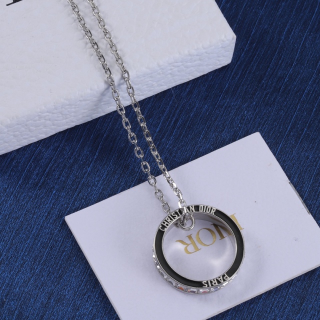 High Quality Fashion    Necklace  07138740