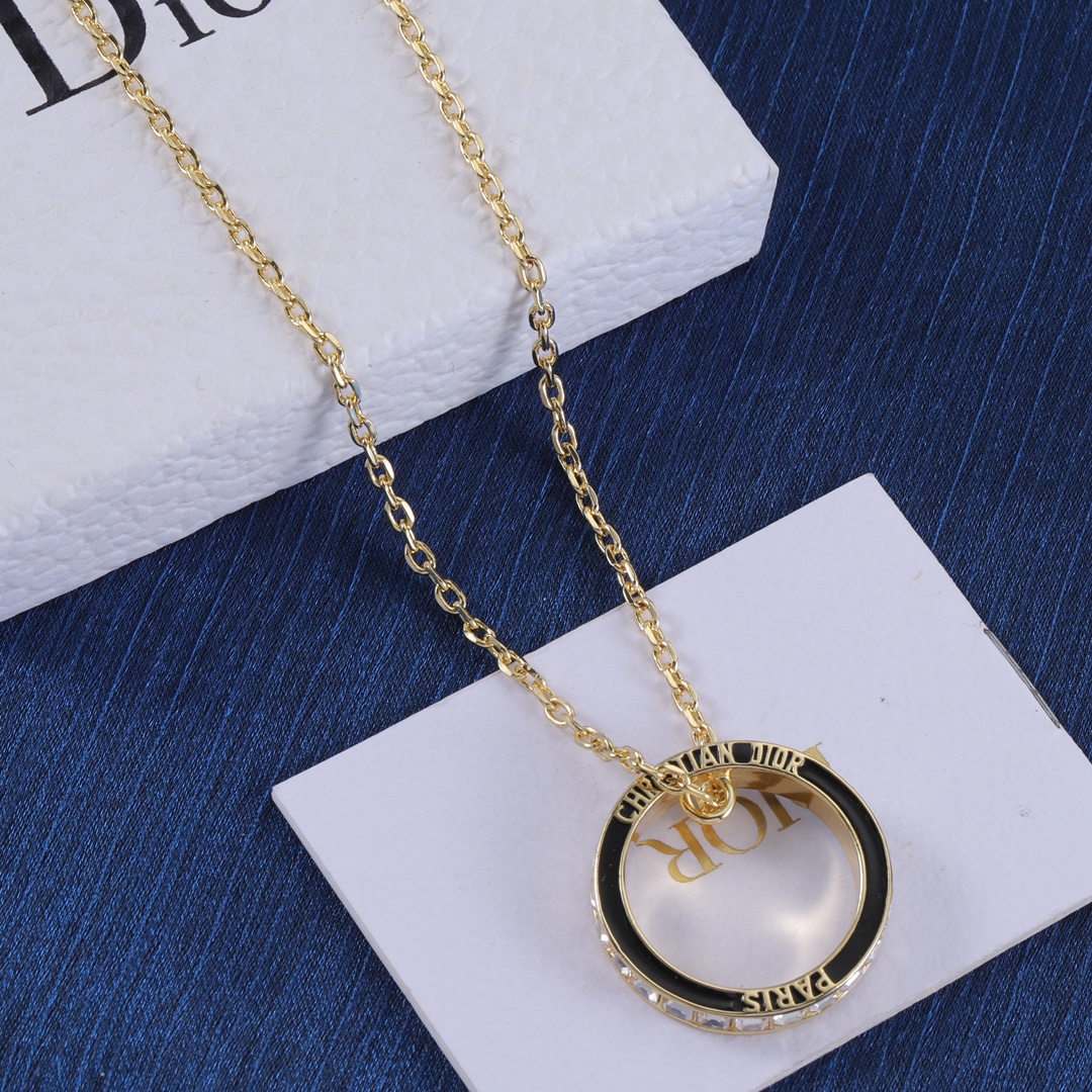 High Quality Fashion    Necklace  07138740
