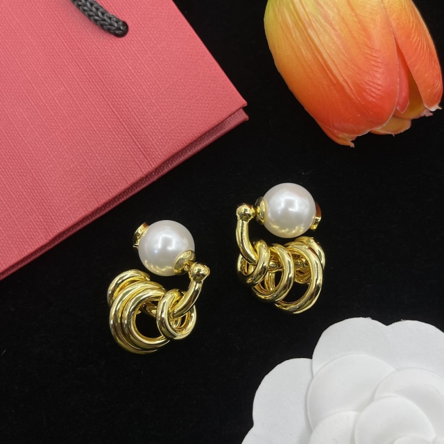 High Quality Fashion    Earring   05163868