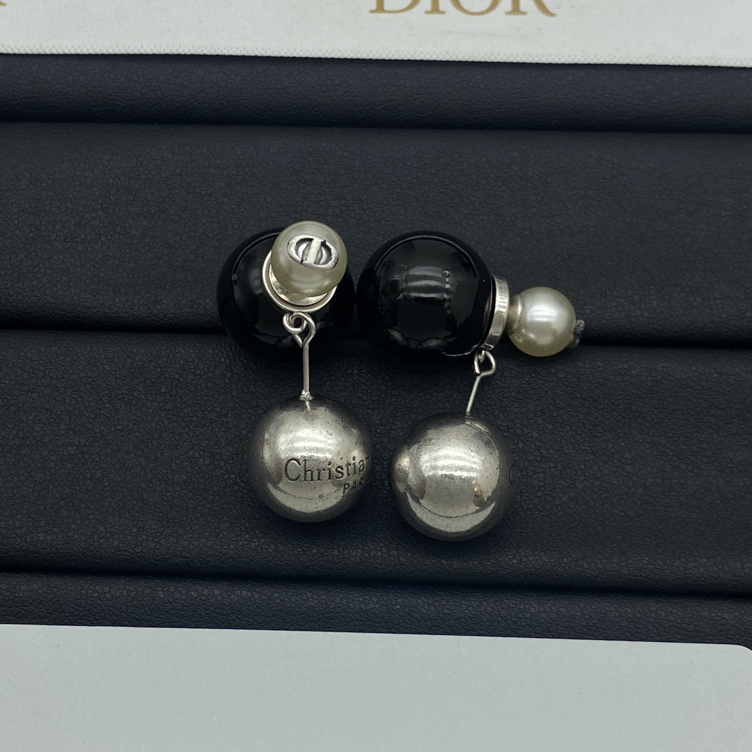 High Quality Fashion    Earring   05163903