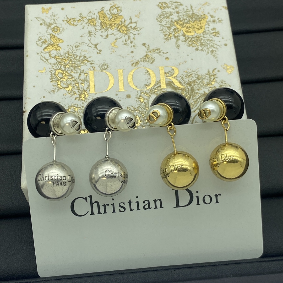 High Quality Fashion    Earring   05163903