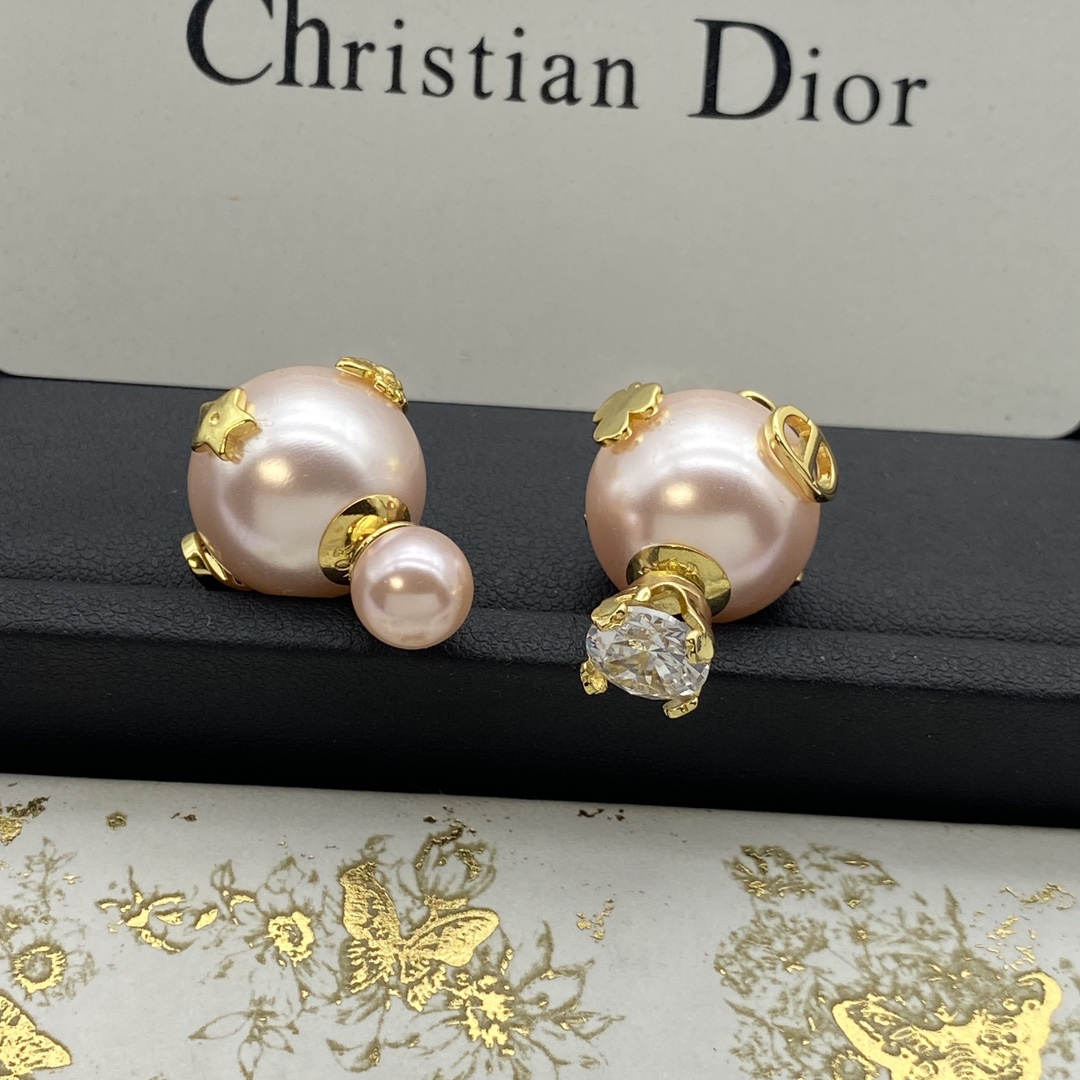High Quality Fashion    Earring   05163925