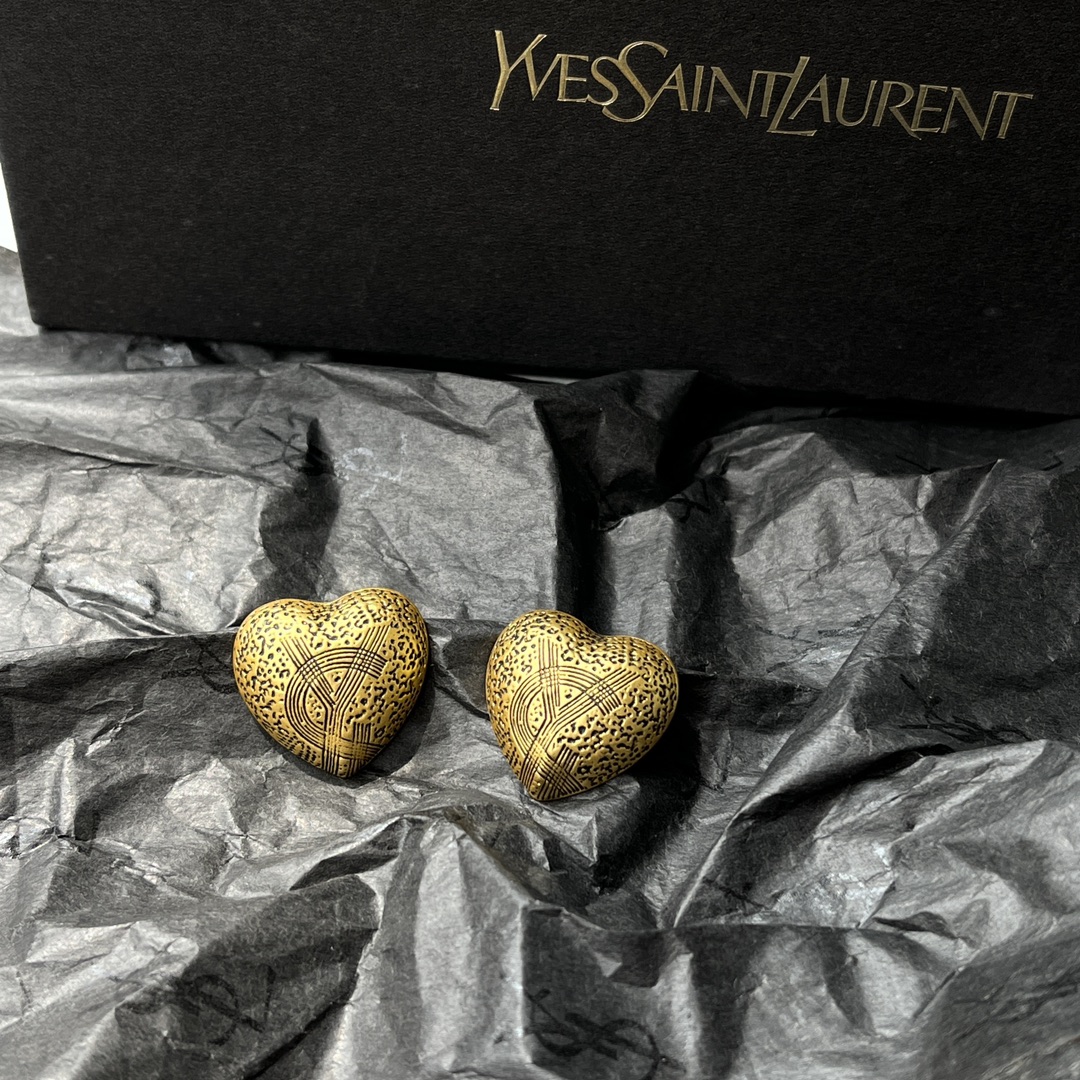 High   Quality   Fashion    Earring   011034