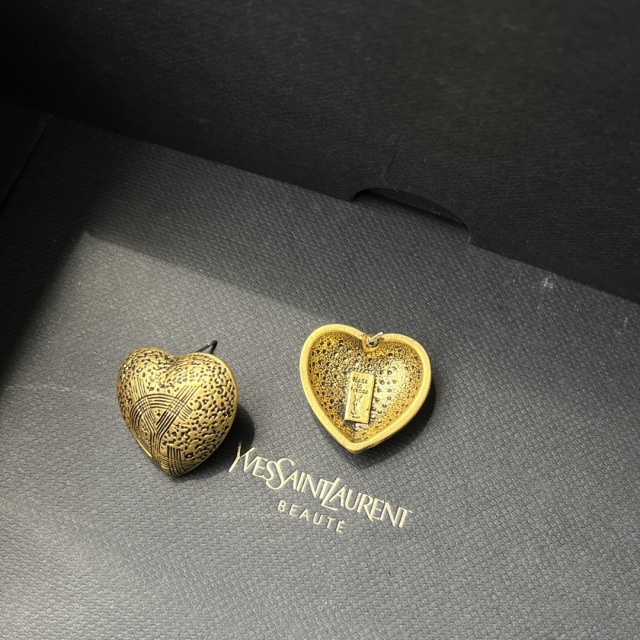 High   Quality   Fashion    Earring   011034