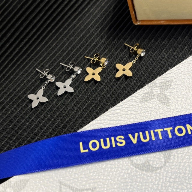 High   Quality   Fashion    Earring   01713