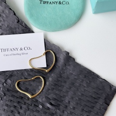 High   Quality   Fashion     Earring   011011