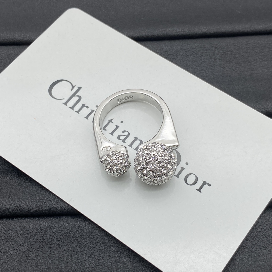 High   Quality  Fashion    Ring   07164269