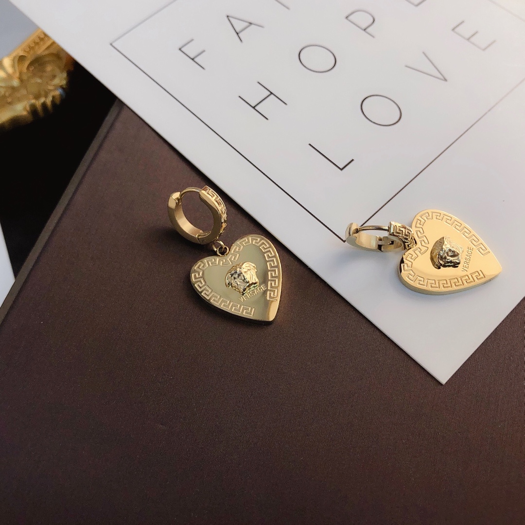 High   Quality   Fashion     Earring   01361