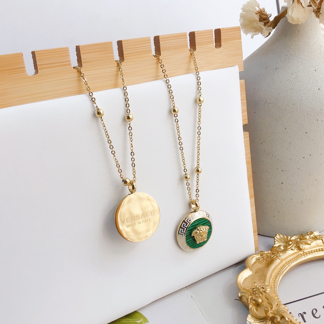 High   Quality   Fashion     Necklace   01060