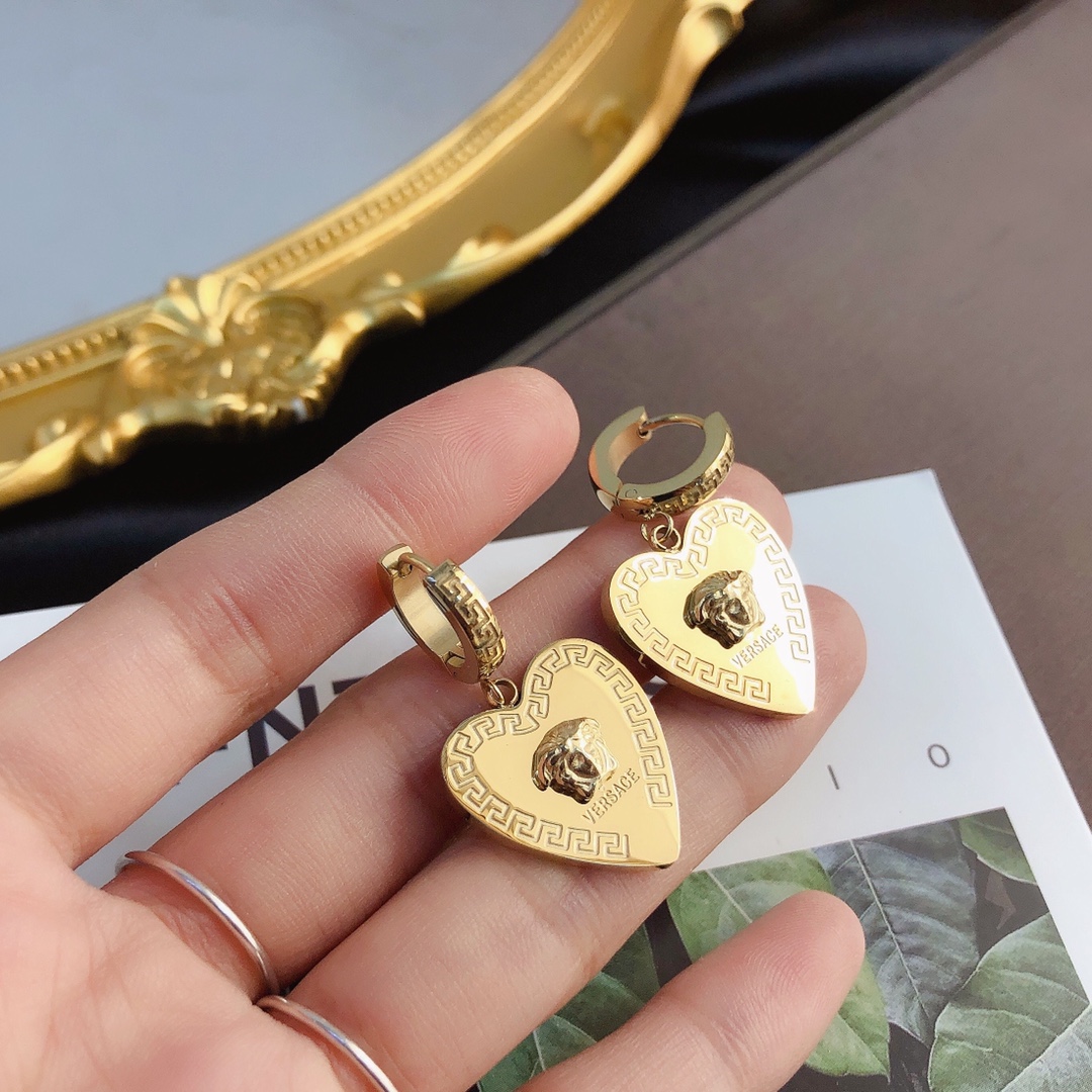 High   Quality   Fashion     Earring   01361
