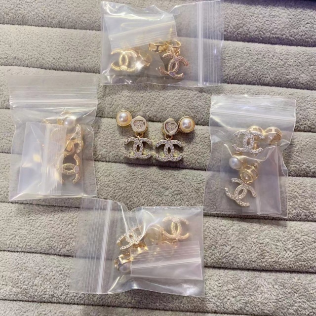 High Quality Fashion    Earring   07139089