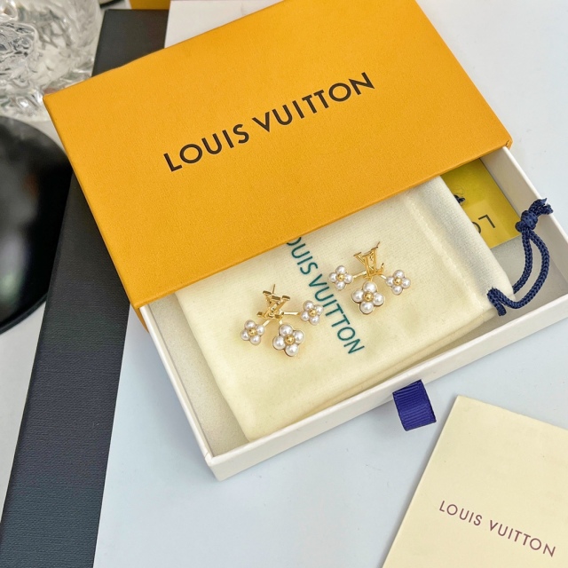 High   Quality   Fashion     Earring    011041