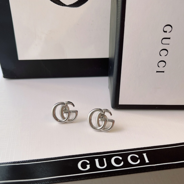 High   Quality   Fashion     Earring  01817