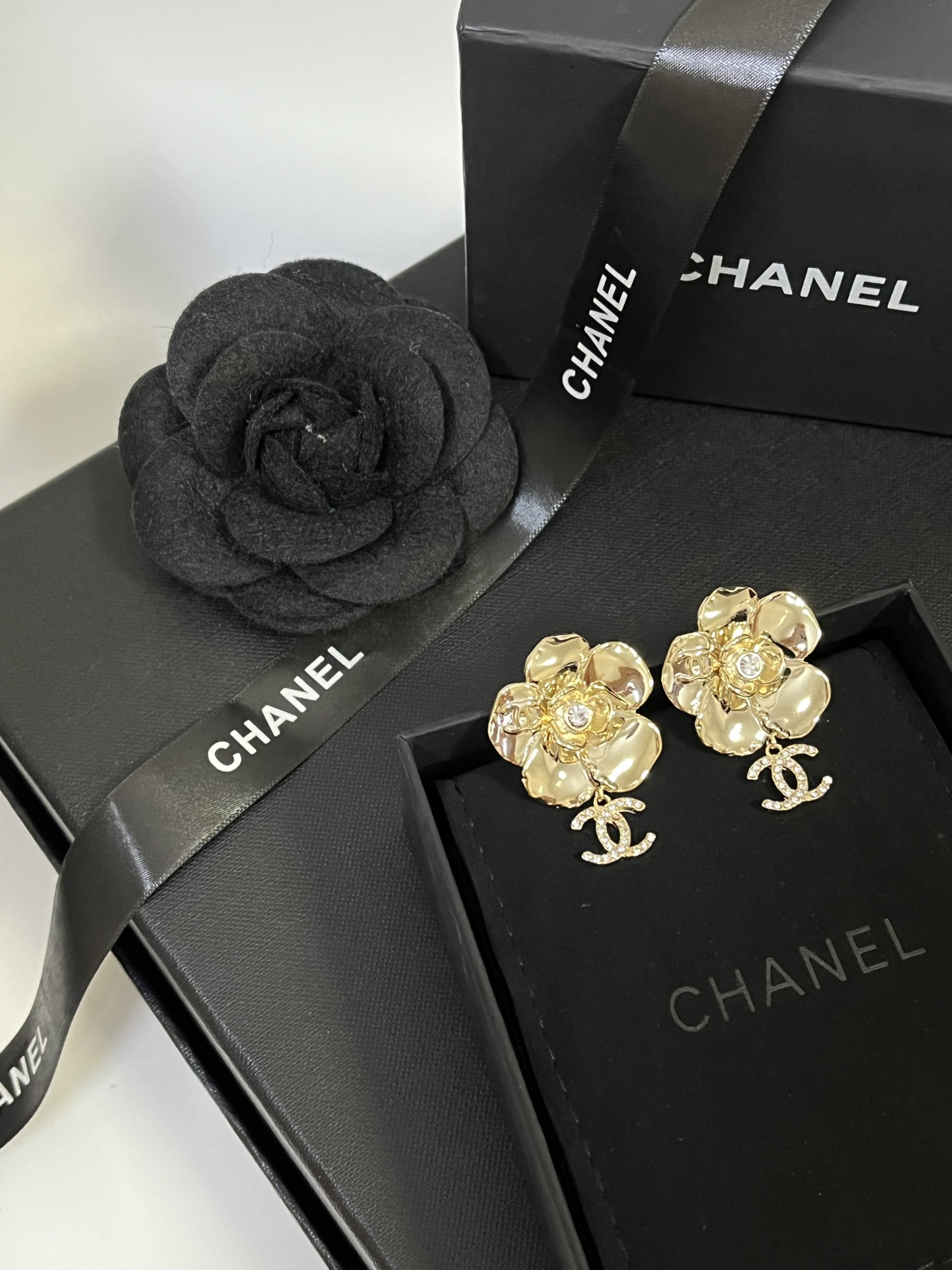 High   Quality   Fashion     Earring    011045