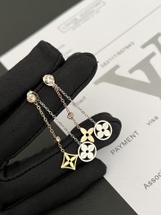High   Quality   Fashion     Earring    011043