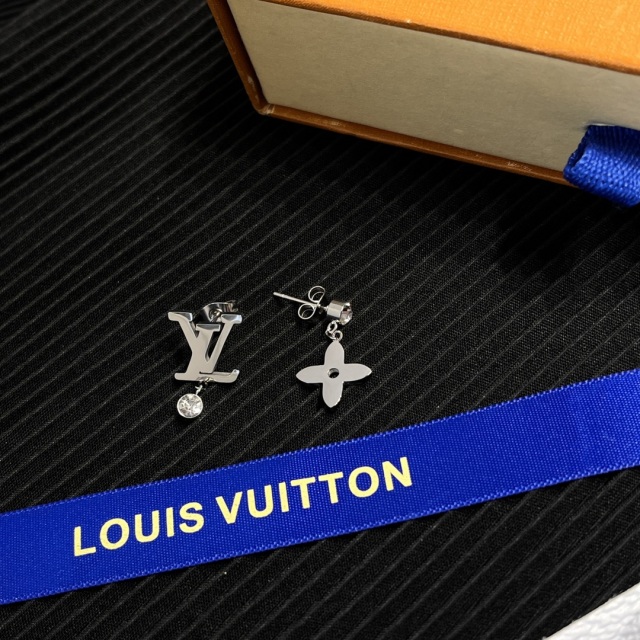 High   Quality   Fashion     Earring  01714