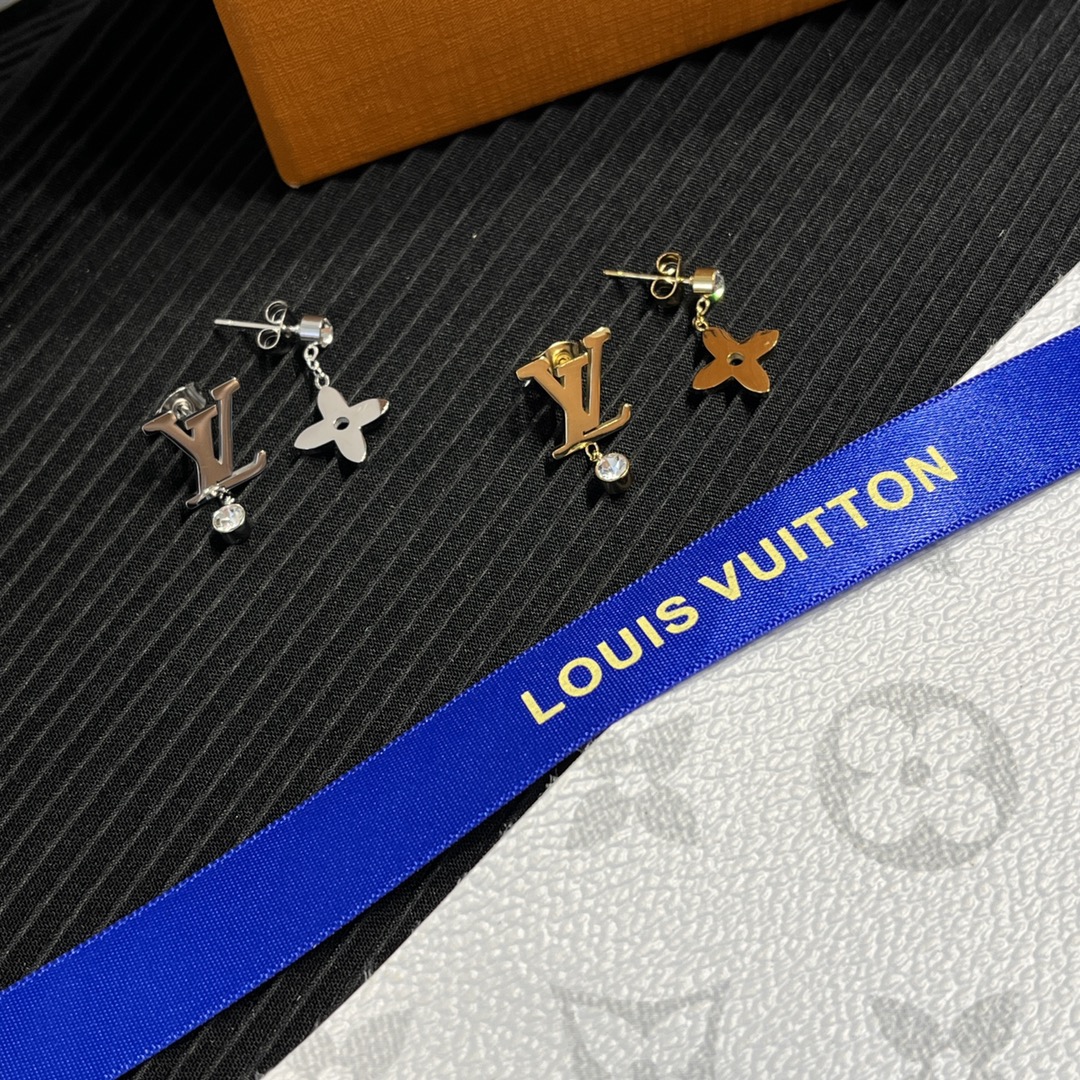 High   Quality   Fashion     Earring  01714