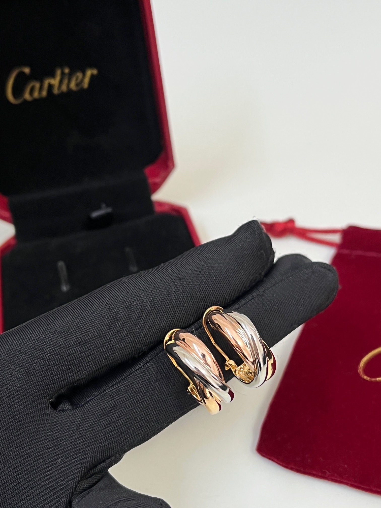 High   Quality   Fashion     Earring    011047