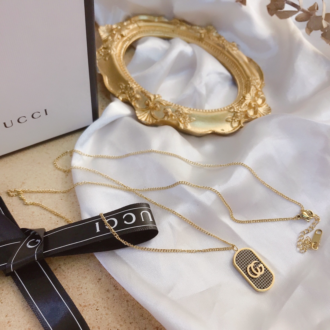 High   Quality   Fashion     Necklace    01027