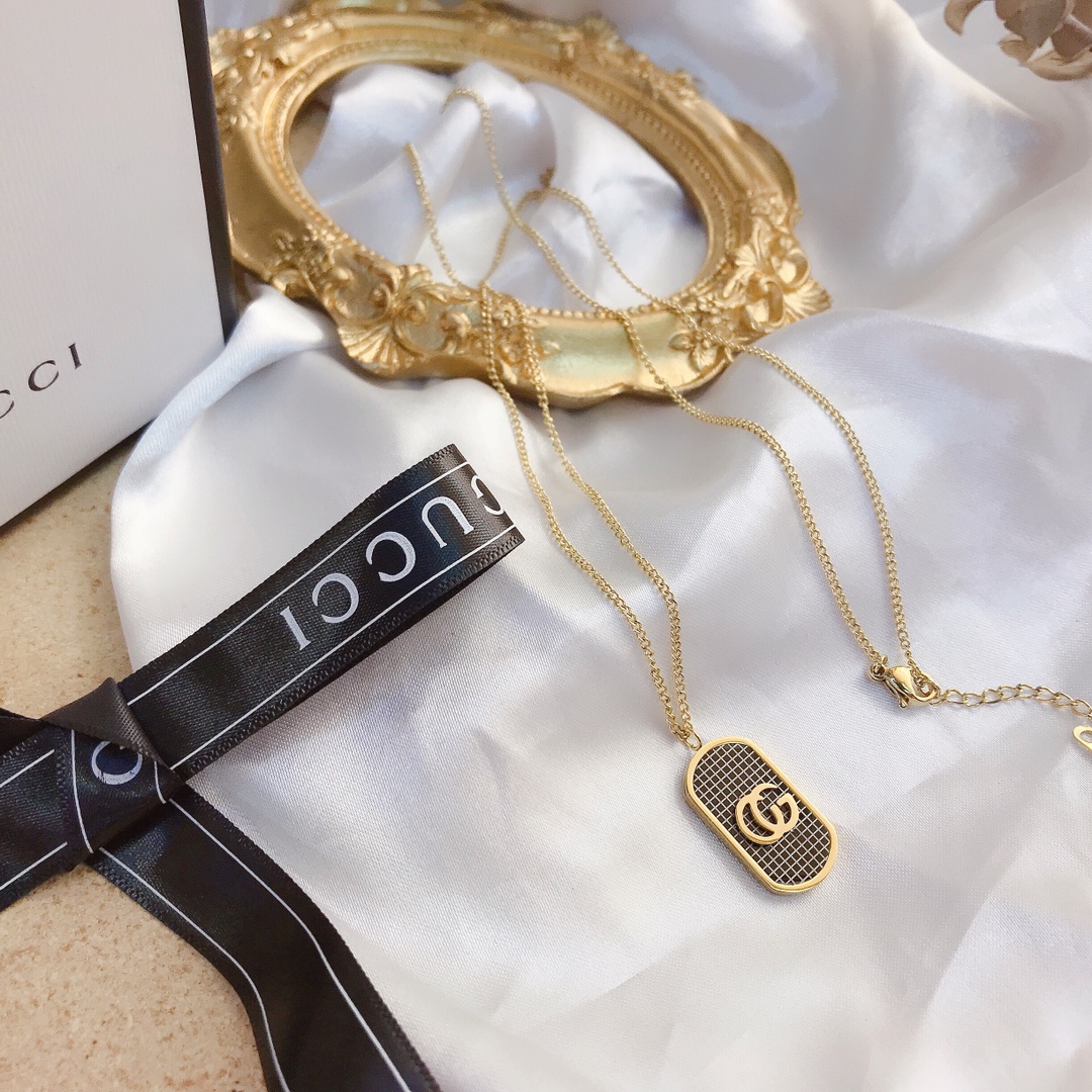 High   Quality   Fashion     Necklace    01027