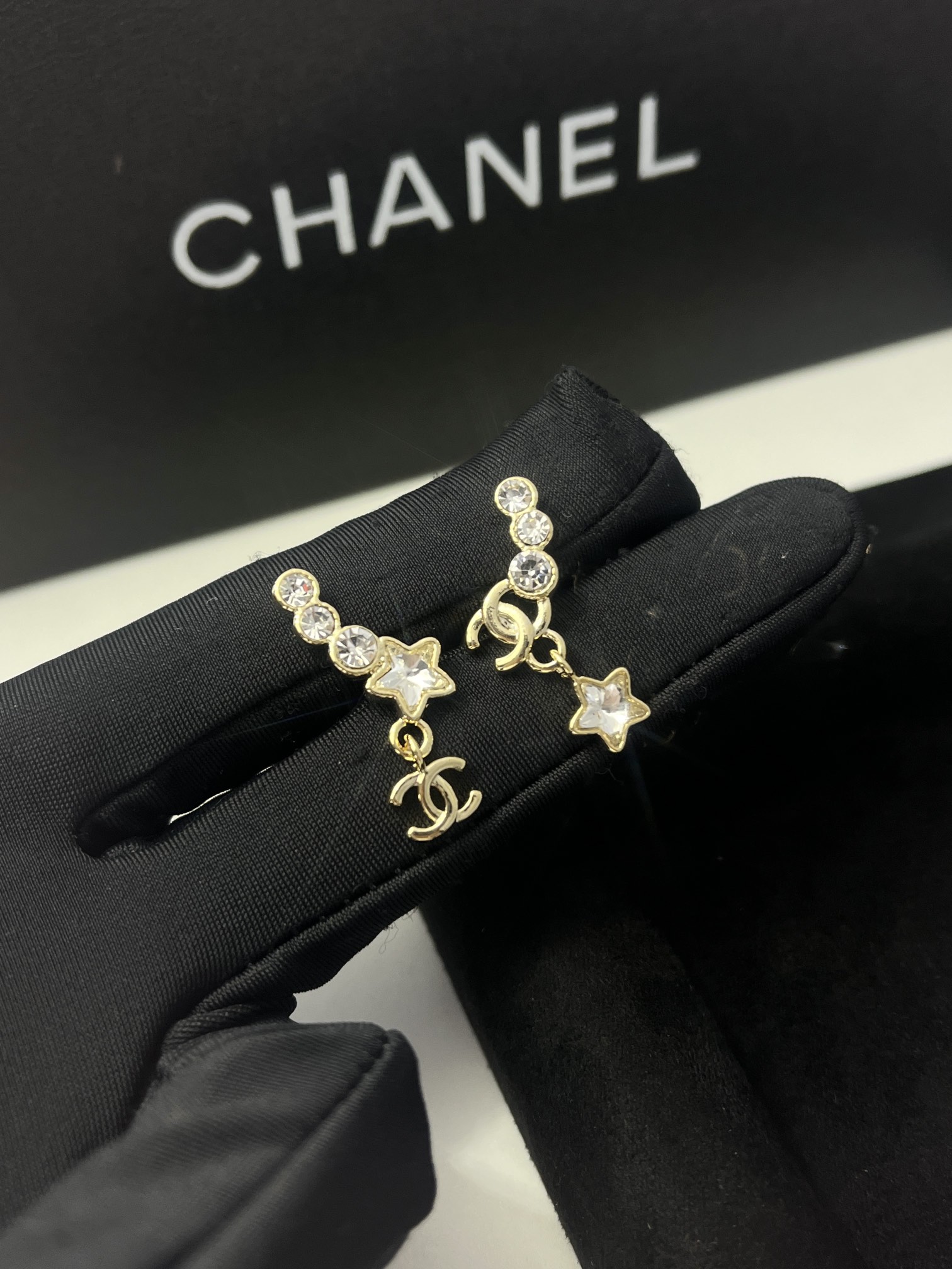 High   Quality   Fashion     Earring    011056