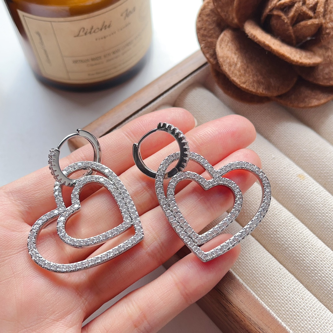 High   Quality   Fashion     Earring    011063