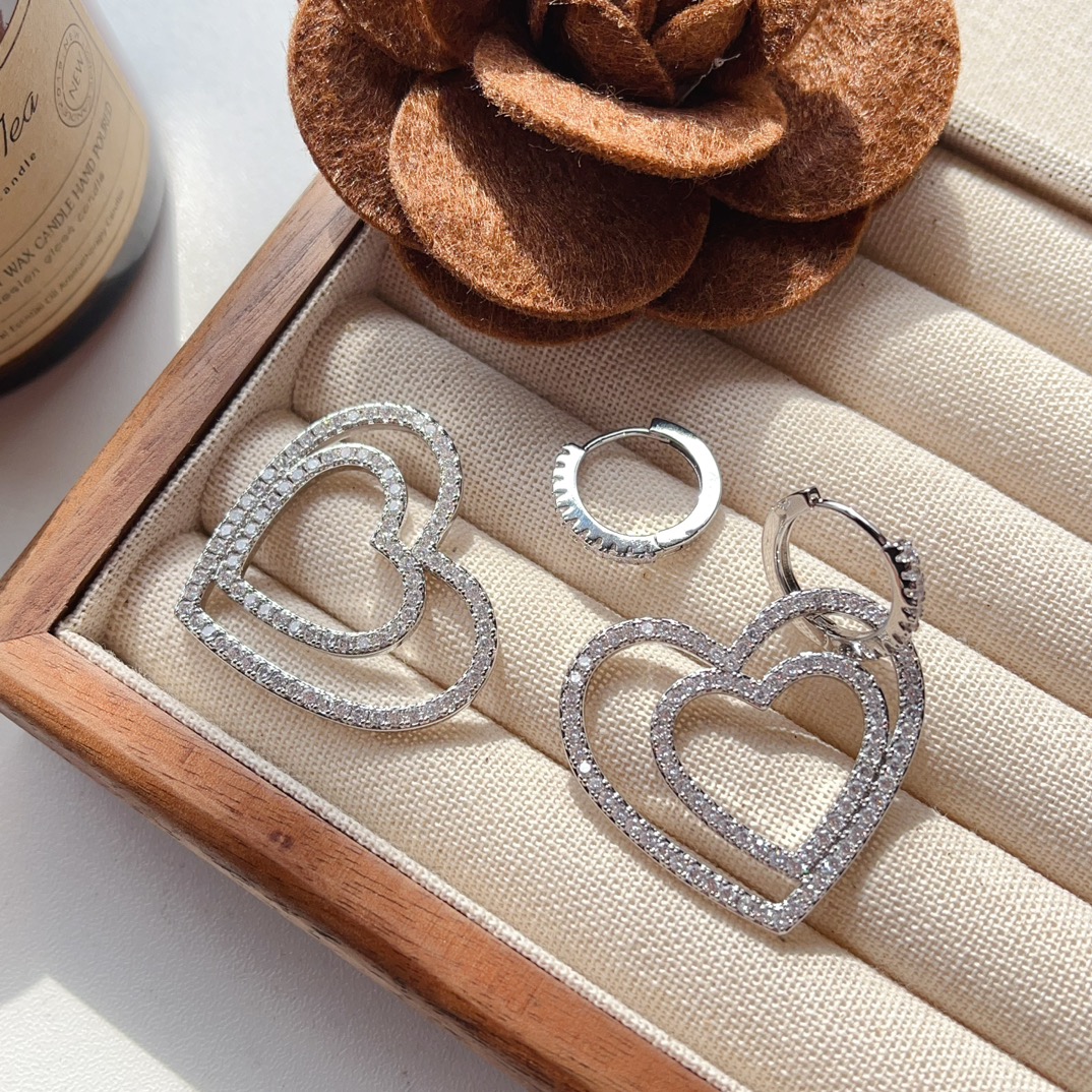 High   Quality   Fashion     Earring    011063