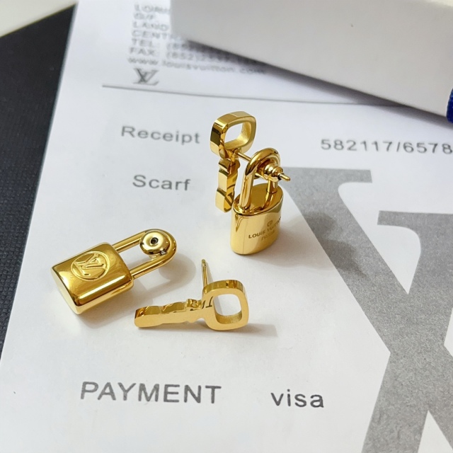 High   Quality   Fashion     Earring    011064