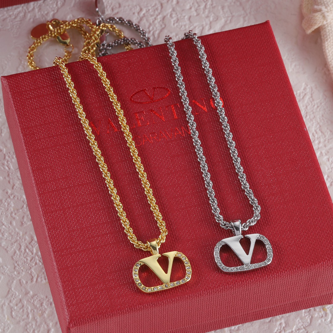 High Quality Fashion Jewelry Necklace 0718081