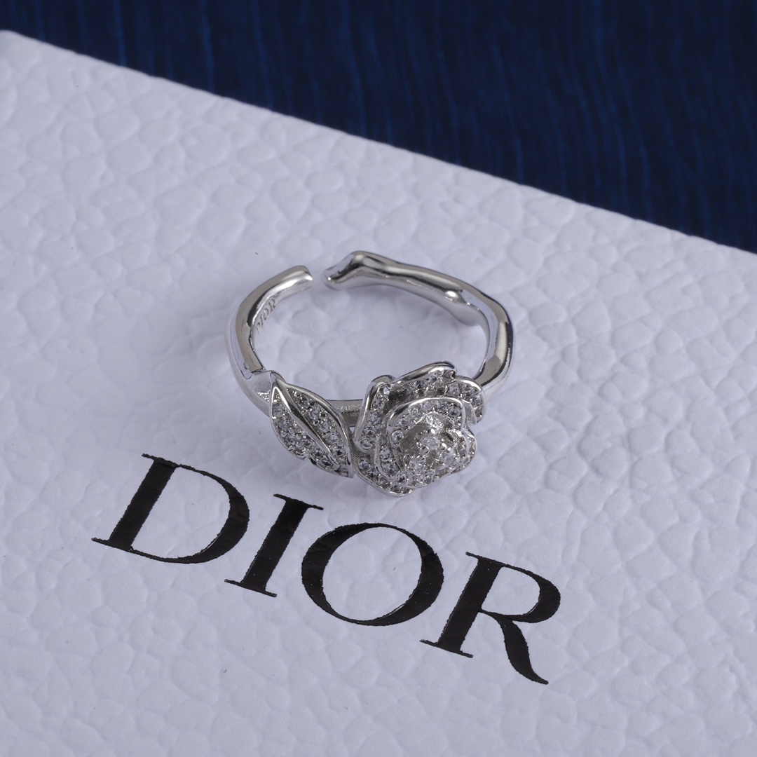 High Quality Fashion Jewelry Ring 0718024
