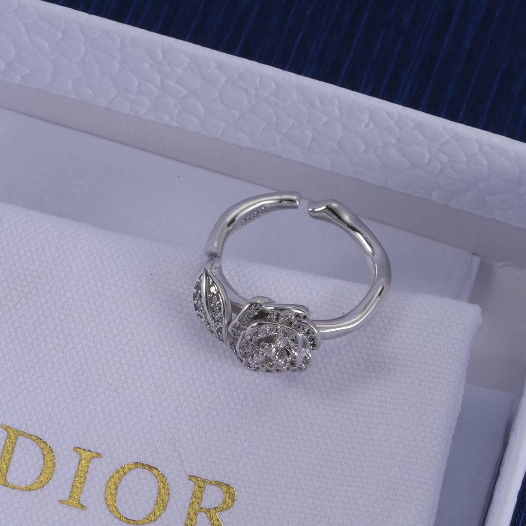 High Quality Fashion Jewelry Ring 0718024
