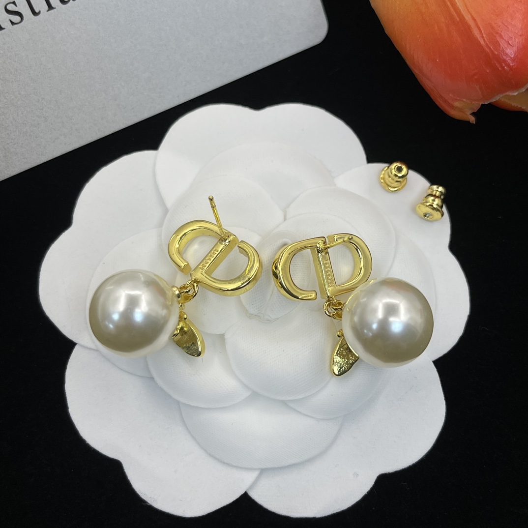 High Quality Fashion Jewelry Earrings 0718199