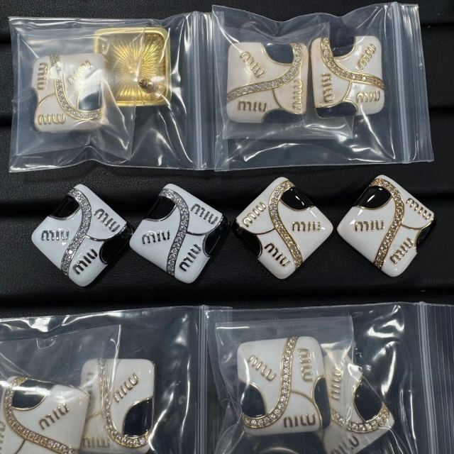High Quality Fashion Jewelry Earrings 0718265
