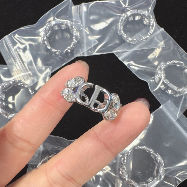 High Quality Fashion Jewelry  Ring  0718301