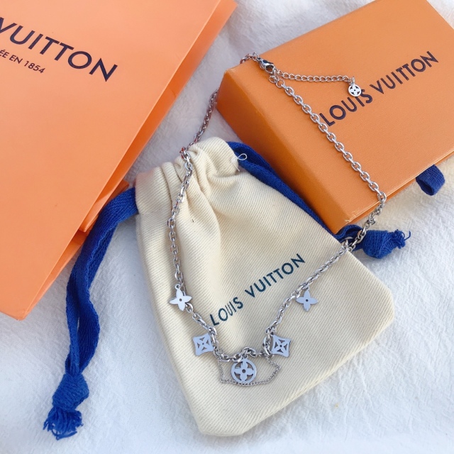 High   Quality   Fashion    Necklace   01311