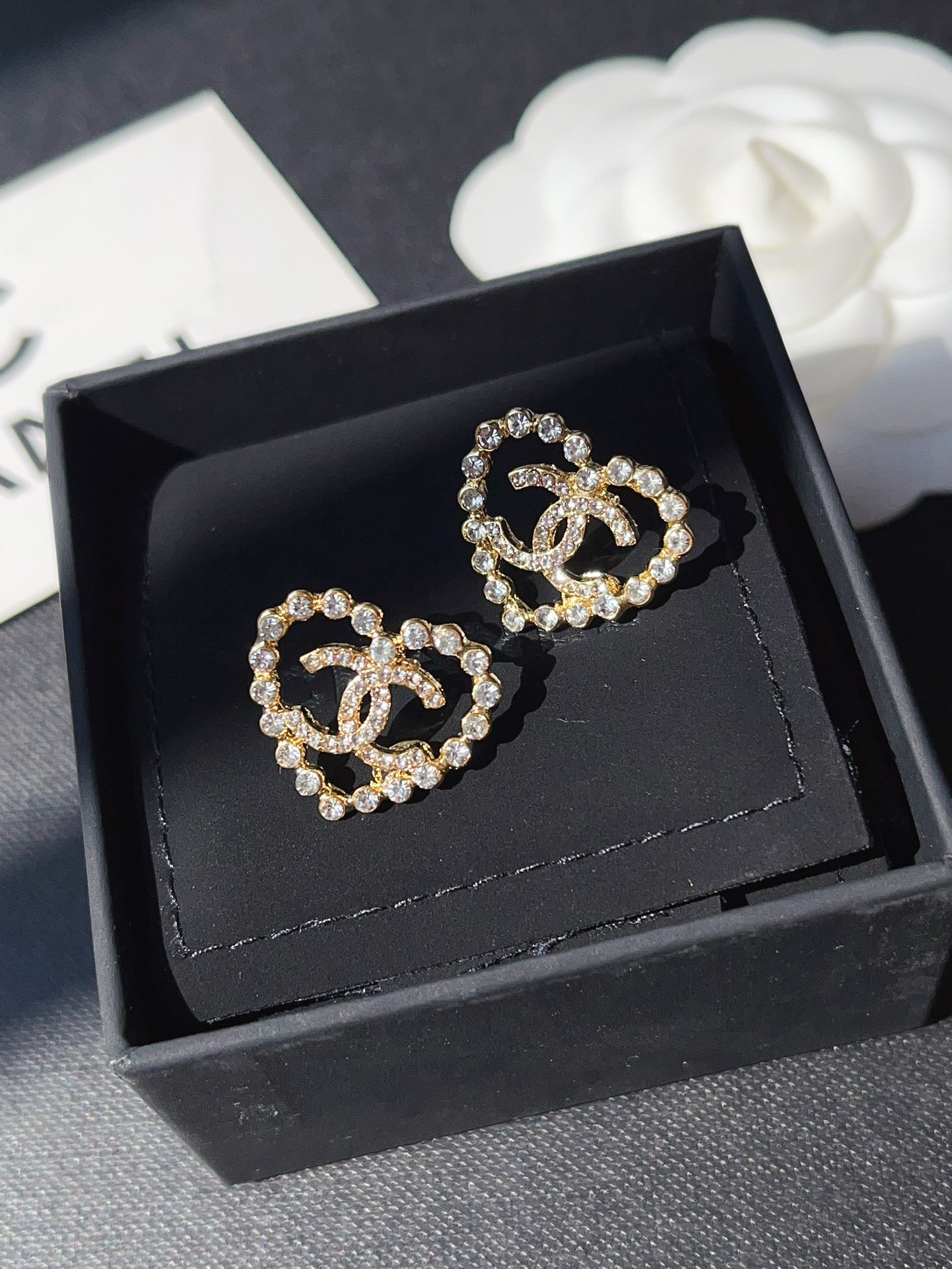 High   Quality   Fashion     Earring    011102