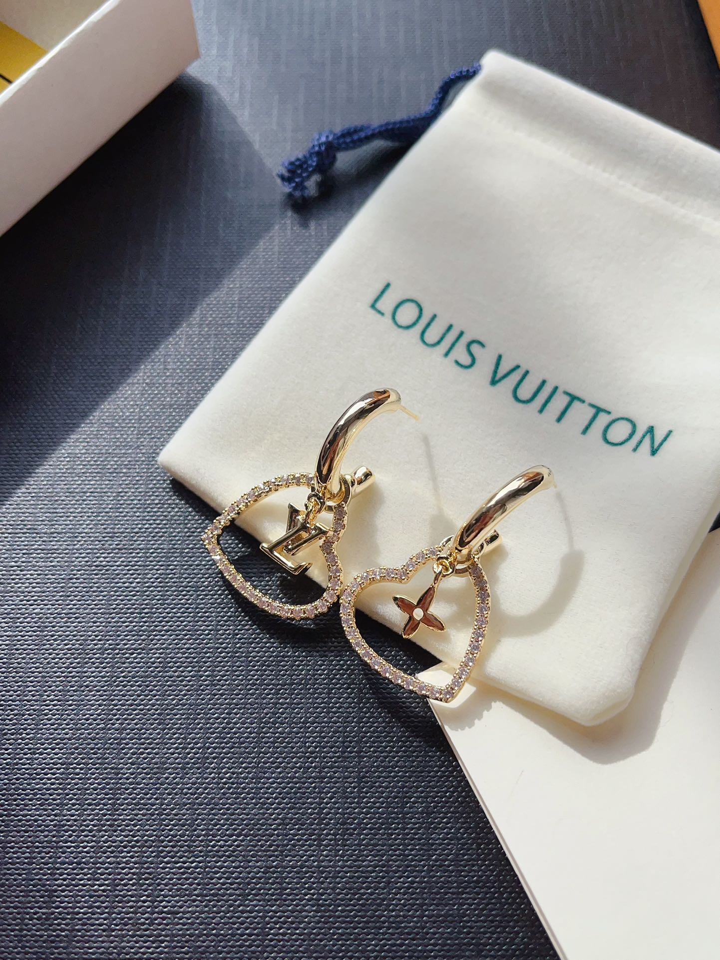 High   Quality   Fashion     Earring    011105