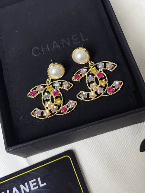 High   Quality   Fashion     Earring    011106